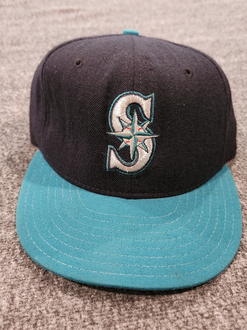 VTG 90s New Era Seattle Mariners Fitted Hat 6 7/8 Diamond Collection Wool USA